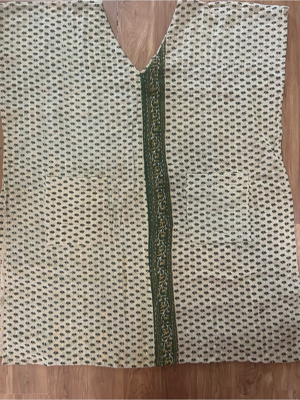 Kantha Top - Picture 2 of 4